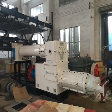 High-Efficiency Medium Vacuum Brick Extruder