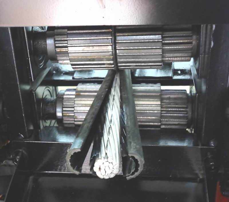pelacables de aislamiento wire insulation stripper