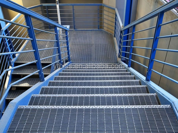 China galvanized steel stair treads for Onshore&Offshore platform