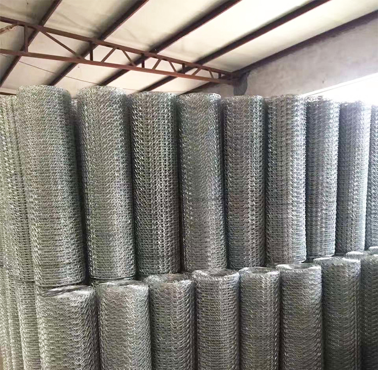 low price Chinese factory galvanized hexagonal animal fence mesh chicken wire for fence