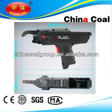 Battery powered automatic rebar tying machine 