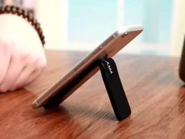 Such Lama casually post