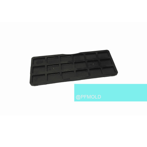 Flexible thinwall plastic injection mould for keyboard
