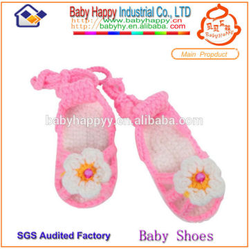 Pink baby gril crochet knitting baby shoes