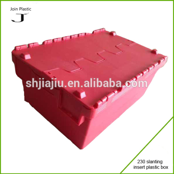 Nesting moving plastic crate with lid