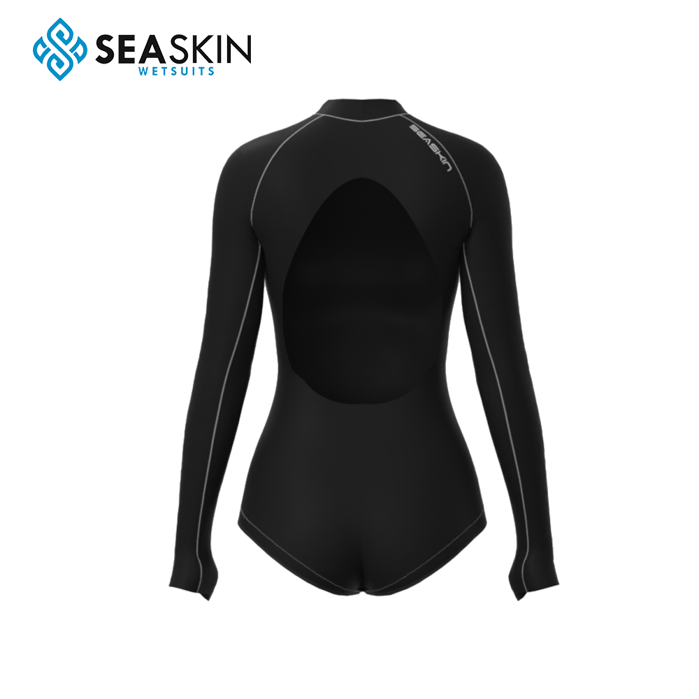 Bikini wetsuit (1) Bikini wetsuit (1)