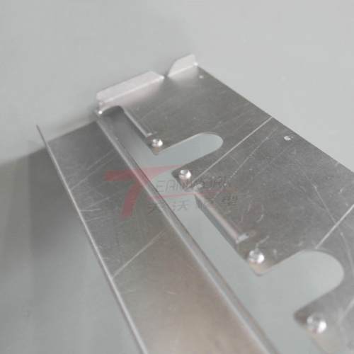 Pemesinan laser pemodelan bahagian pemesinan CNC