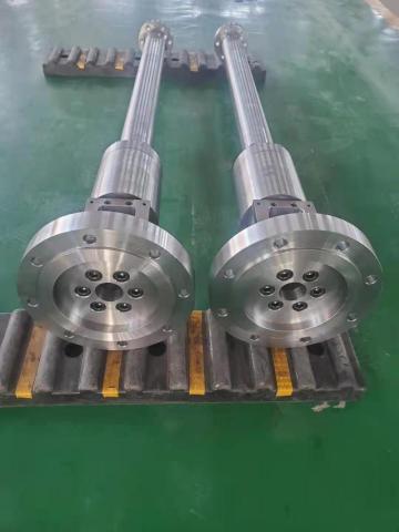 Extruder screw and barrel for Brazil