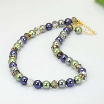 Colored Pearl  Necklace Vintage