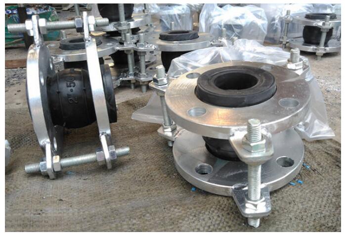 Single Arch EPDM Flanged Rubber Compensator /rubber expansion  joint with Tie Rods