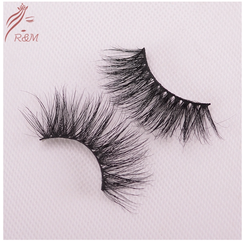 Popular Luxury 25mm Lashes 3D Mink Eyelashes with Custom Packaging