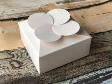 White Paper Favour Box Birthday Anniversary Wedding & Party Gift Boxes