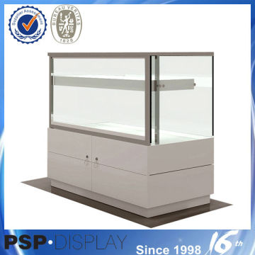 Upscale customization merchandising pen stand with watch