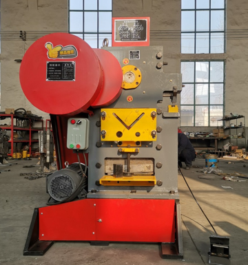 QA40 12B ironworker machine