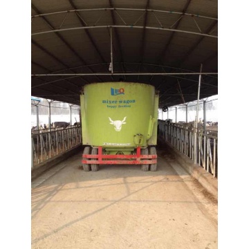 Farm used TMR feed mixer