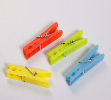 Plastic Pegs For Crafts