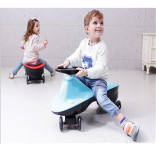 Новый дизайн Child Twist Car Magic Ride On