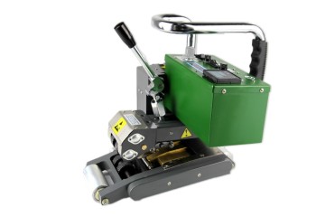 1800W / Geo-membrane overlap wedge welder