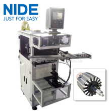 Armature slot insulation paper floder and inserting machine