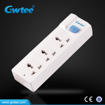 3-pin electrical plug socket