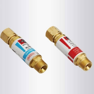 390 Regulator Flashback Arrestor