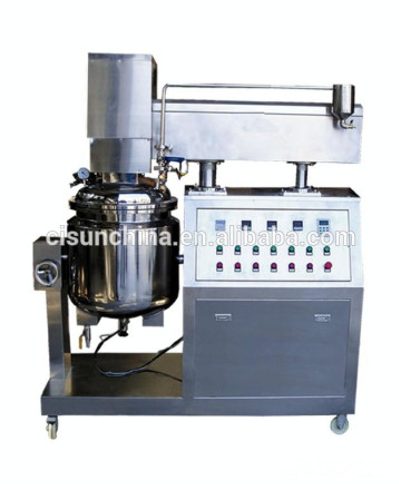 Vacuum emulsifying mixer