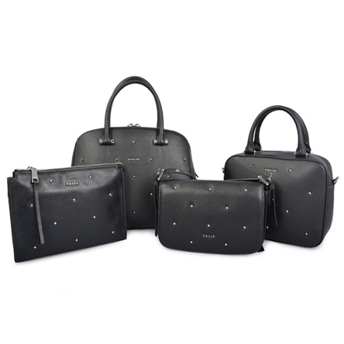 Borsa a tracolla Rockstud in pelle con tracolla piccola in pelle martellata