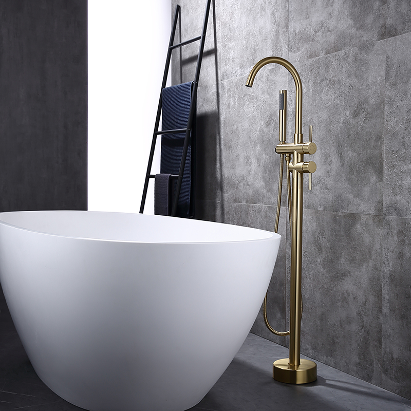 Roman Style Bathtub Faucet With Spray Roman Style Bathtub Faucet With Spray