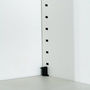Металлические шкафы для хранения документов в металлическом офисе с современным дизайном
