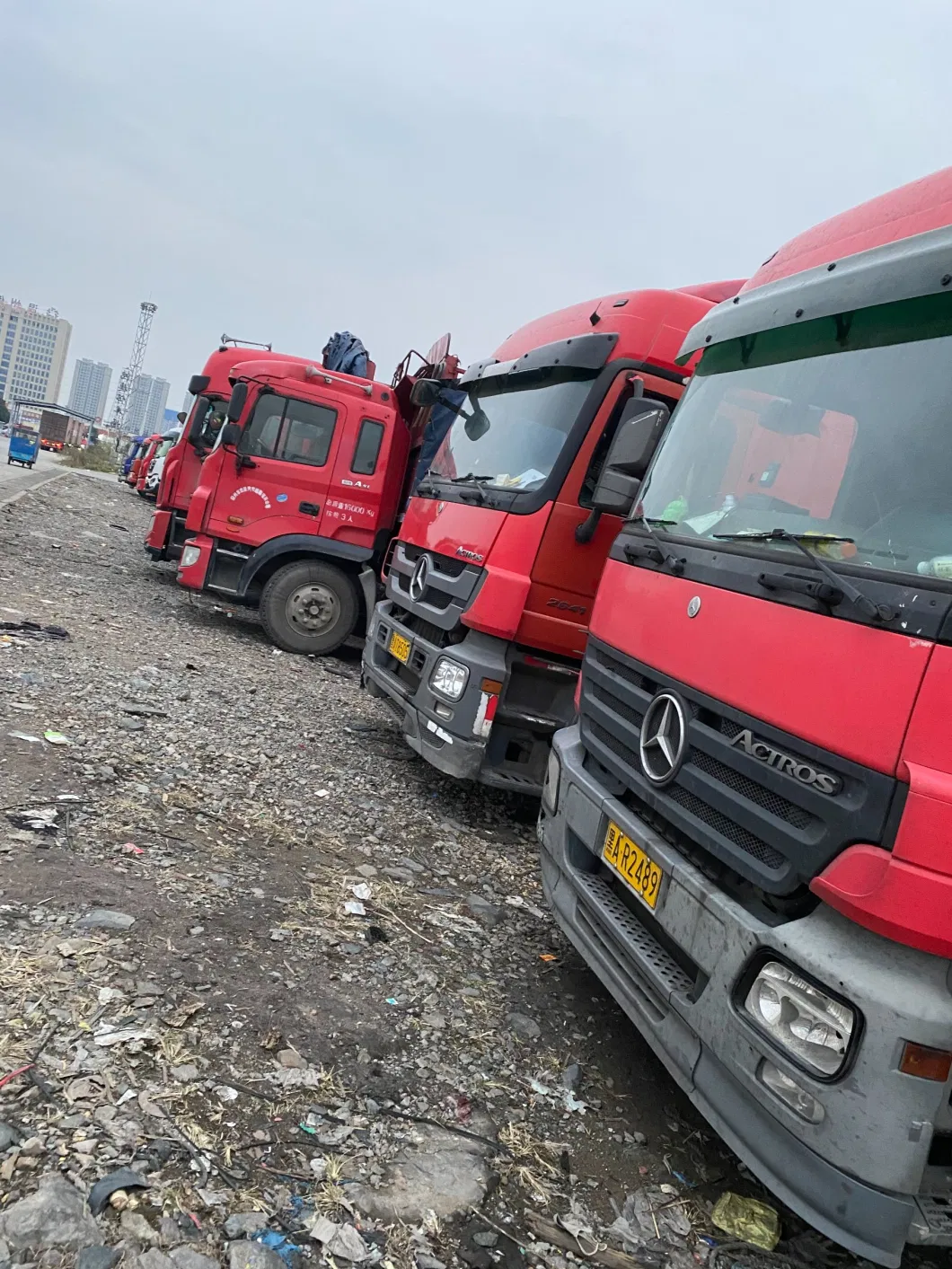 Used Mercedes Benz Actros Trucks Prime Mover Vehicle Lorry 6X2r Tractor Trailer Head Truck for Sale