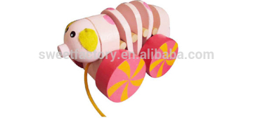 Pink pig pull string toy,Hot sale pull string toy, Lovely animal wooden pull string toy for children