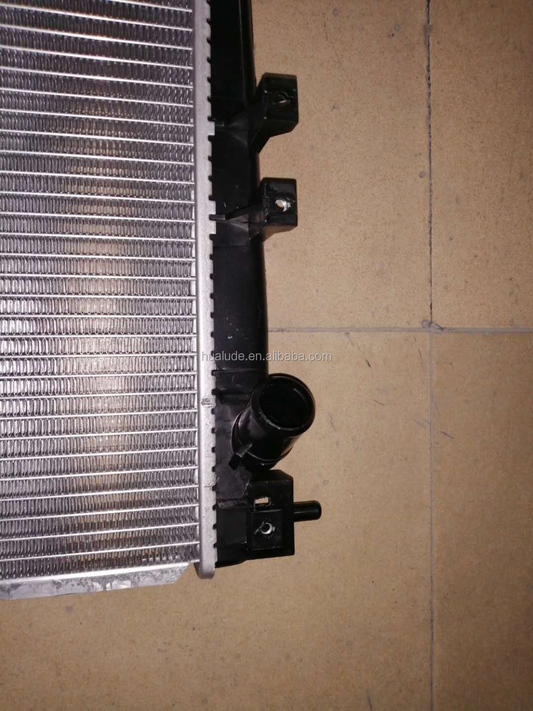 22mm aluminum auto radiator for yaris