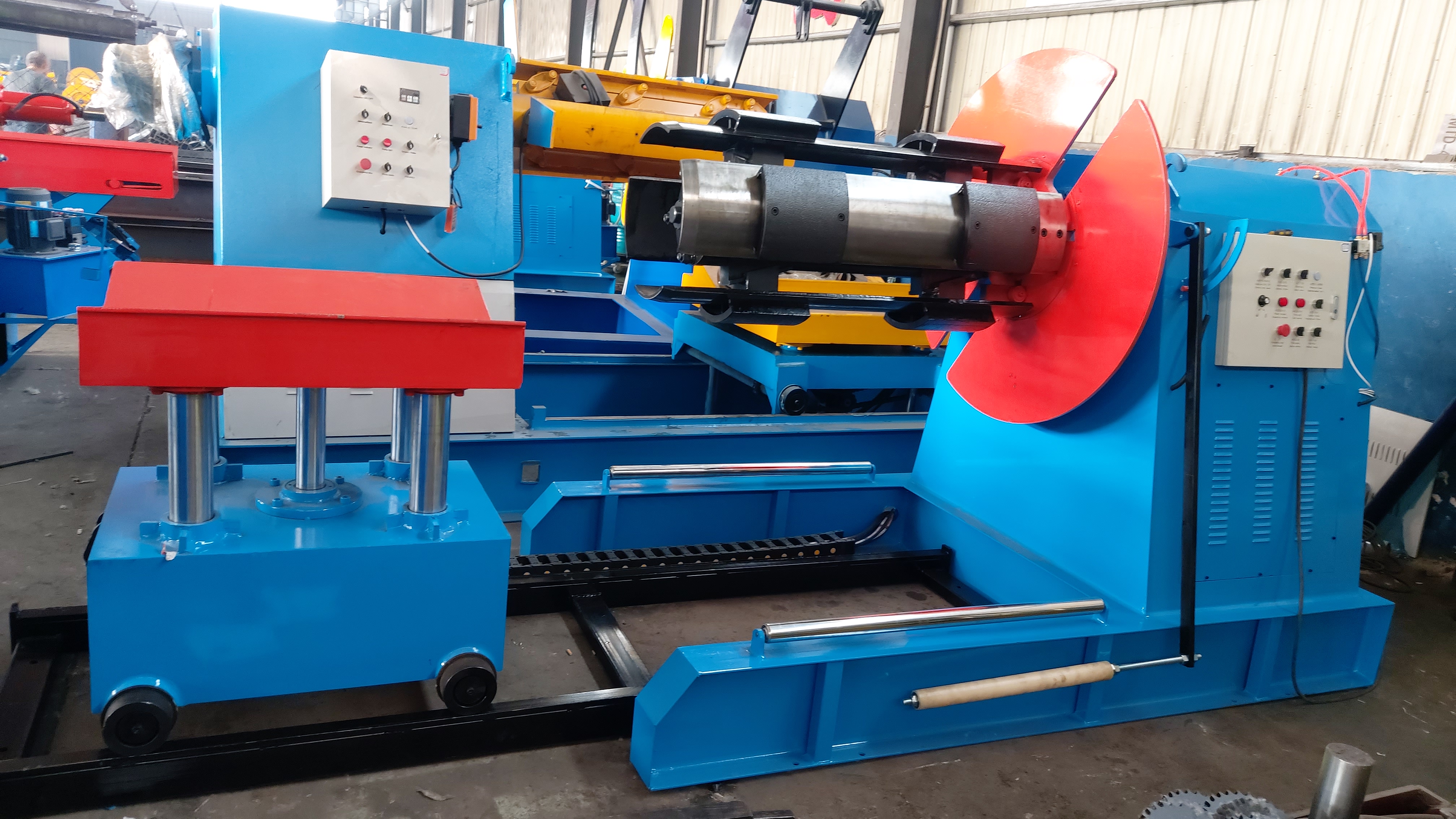 Automatic Hydraulic Uncoiler Steel Coil Decoiler