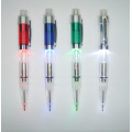 Długopisy plastikowe z oświetleniem