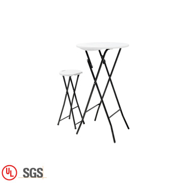 Tragbarer Klappdesign-Couchtisch und Stuhl im Innenbereich