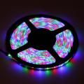 Tiras conduzidas RGB impermeáveis ​​claras altas de IP65 SMD 5050 14.4W RGB