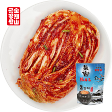 Spicy Chinese cabbage from cellar