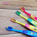 High Quality Personalized Popular And  Animal cat Toothbrush