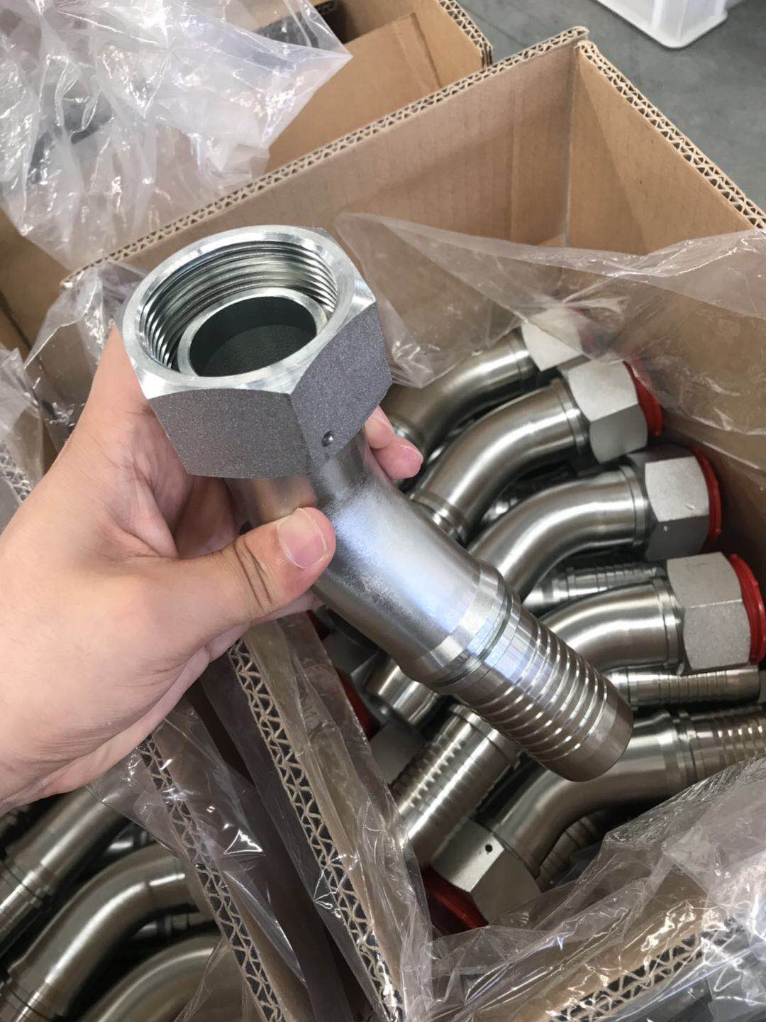 HT Bsp Thread Connector Hydraulic Fitting