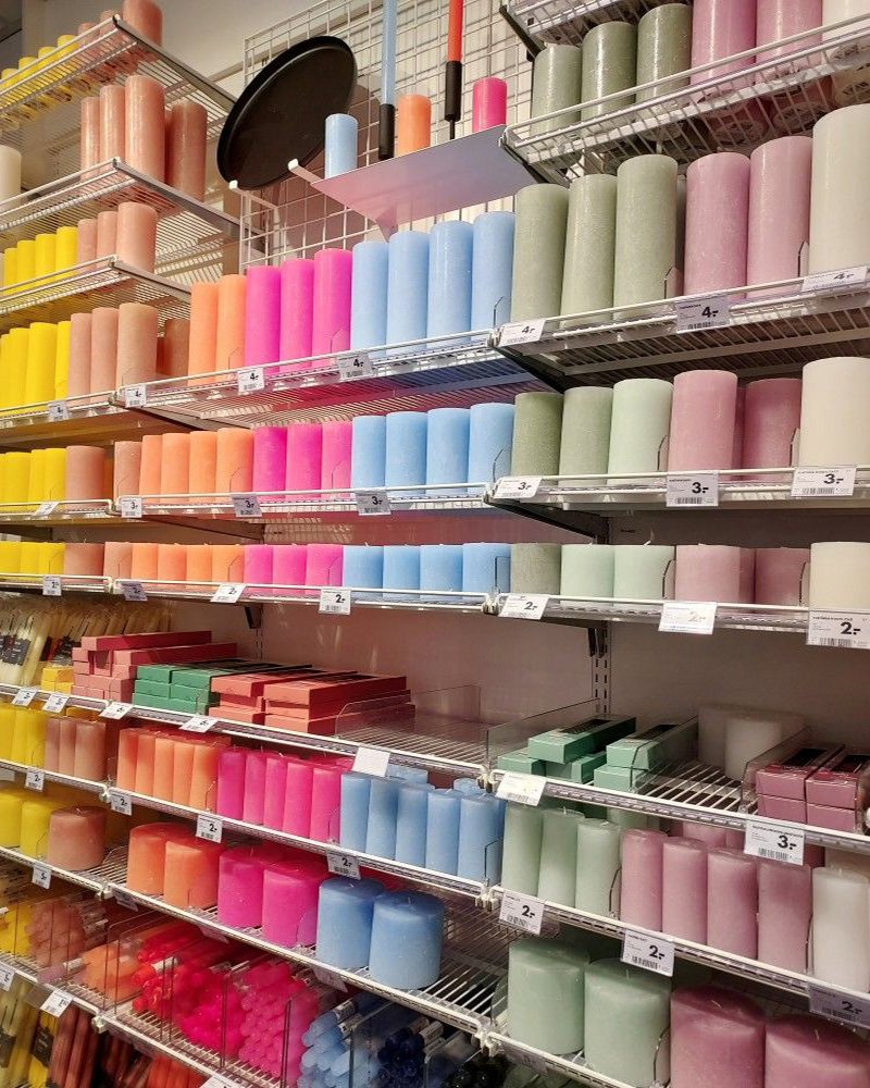 Каляровыя свечкі без водару каляднага ўпрыгожвання дома