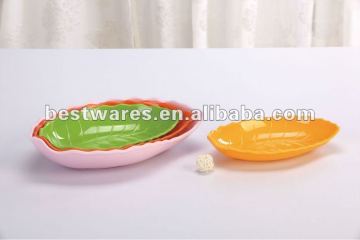 Colorful leaf shaped melamine plates