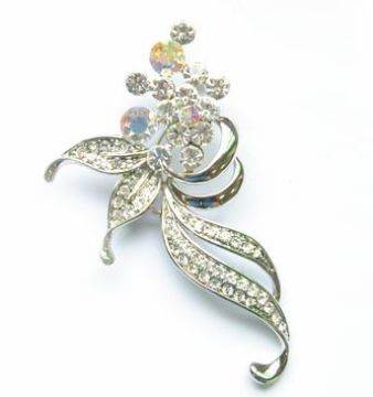 Designer filled in brooch for wedding invitations brooch for wedding invitations