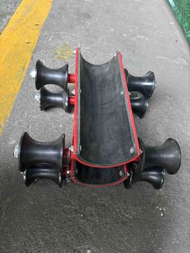 Oil pipe small pulley for tubing oil pipe