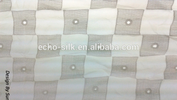 wholesale patterned apparel fabric suppliers.