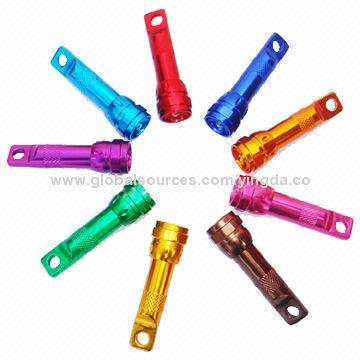 Mini LED Keychain Bright Flashlight with Carabiner Manufacturer Wholesale (Yingda)
