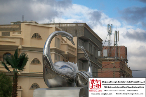 Latest Park Stainless Steel Sculpture