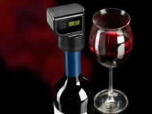 (Exclusive) LCD display auto pump permanent pressure wine vacuum pump with stopper