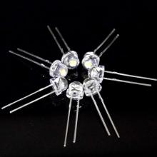 Καθαρό Λευκό 5mm Straw Hat LED 7-8lm