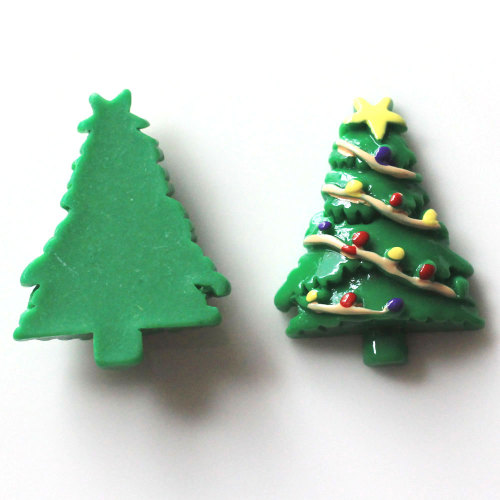 Bellissimo albero di Natale verde con retro piatto in resina allentata cabochon con ciondoli adesivi di nuovo design per la casa Slime