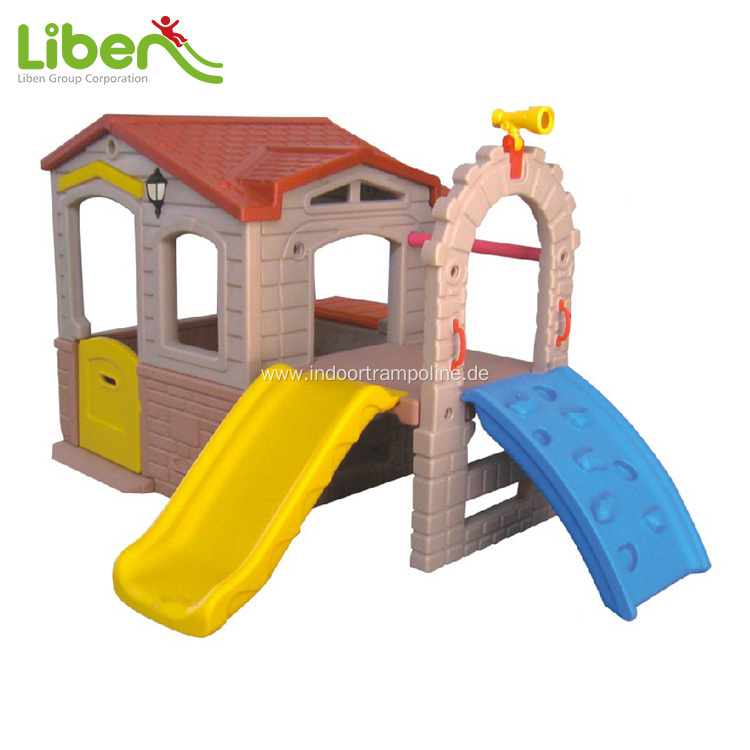 Indoor kids playhouse for playground